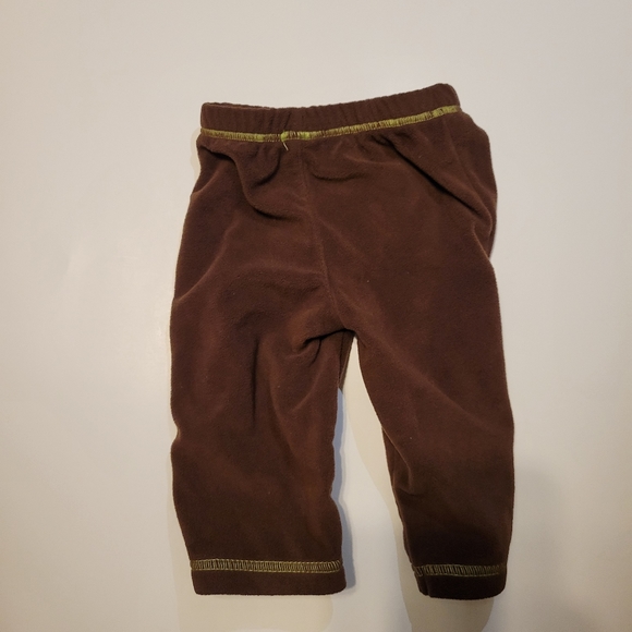 Carter Baby 2 piece Soft bear outfit Size 6 months - Picture 7 of 9